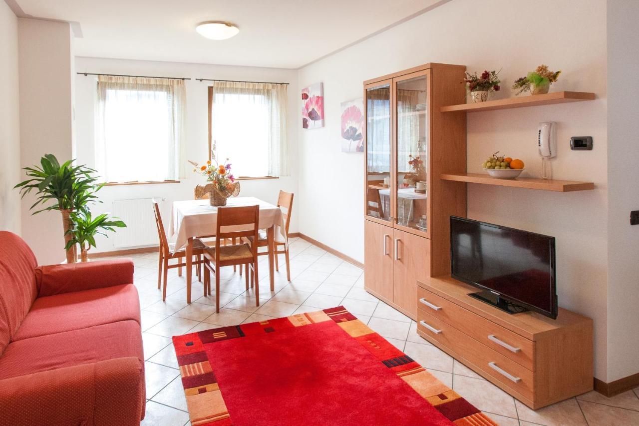 Апартаменти Casa Al Moro Рокка-П'єторе Екстер'єр фото