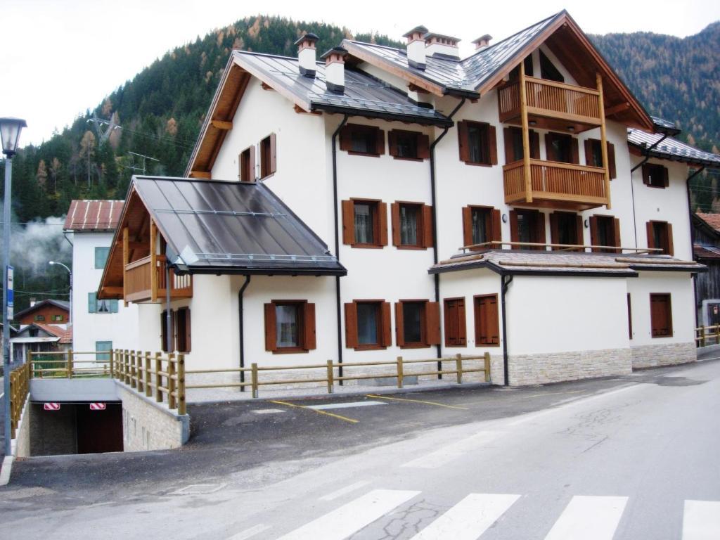 Апартаменти Casa Al Moro Рокка-П'єторе Екстер'єр фото
